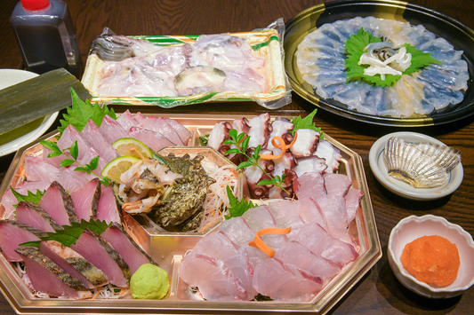 お刺身盛り合わせ天草とらふぐセット<br>6種500g+とらふぐ【送料別】